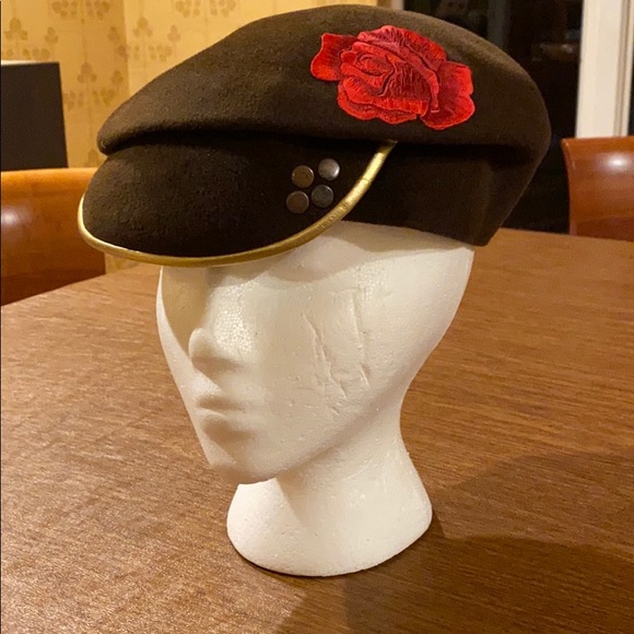 Elegant dressy hat - Picture 1 of 5